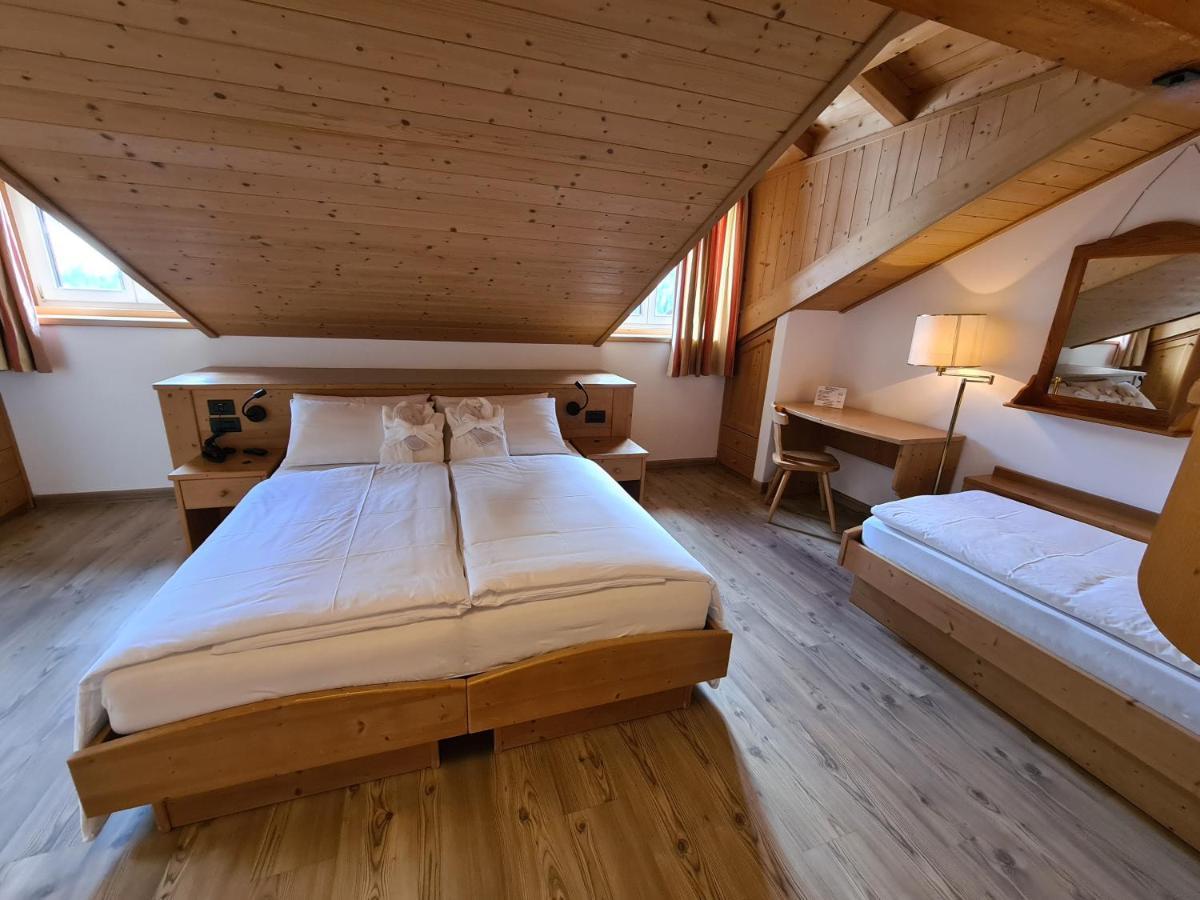 Hotel Piedibosco Moena Εξωτερικό φωτογραφία