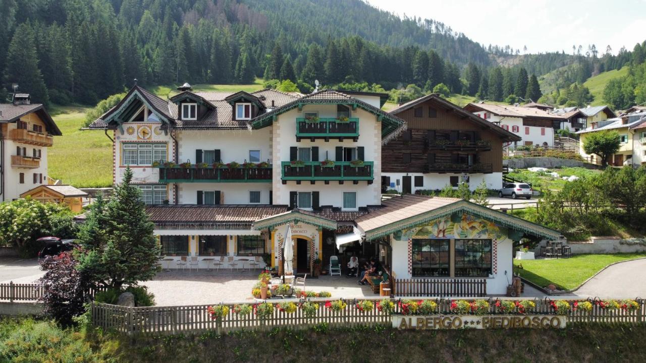 Hotel Piedibosco Moena Εξωτερικό φωτογραφία